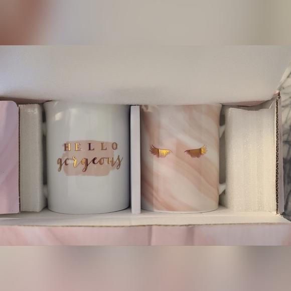 NEW Hello Gorgeous & Eyelash 2 Mug Coffee Mug Set - Sally Holiday Editio… - Picture 5 of 6